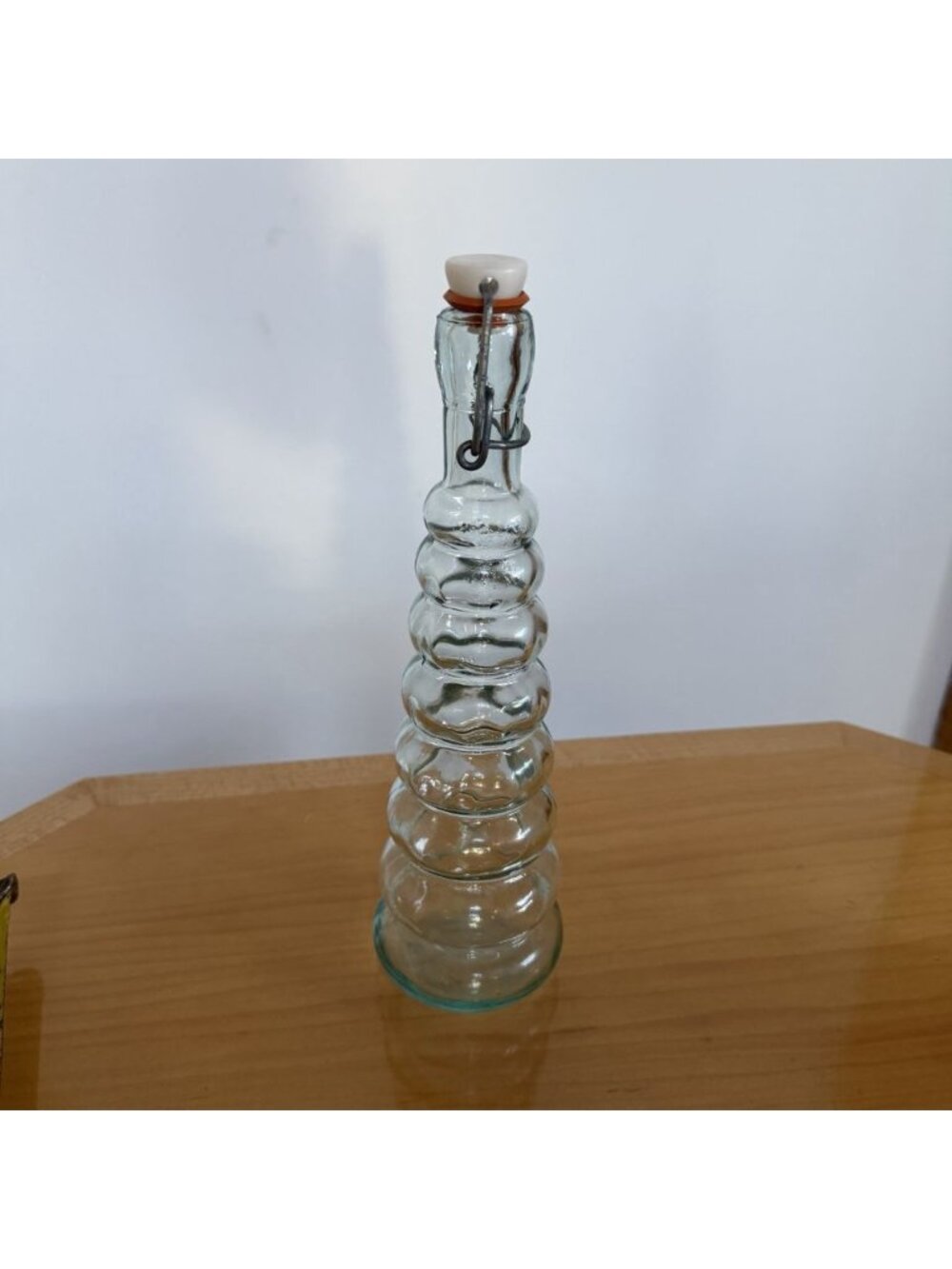 Tapered‎ Ribbed Clear Glass Bottle Cork Decor